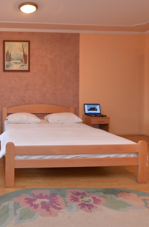 Guest House Vila Bor Nowy Sad Pokój zdjęcie
