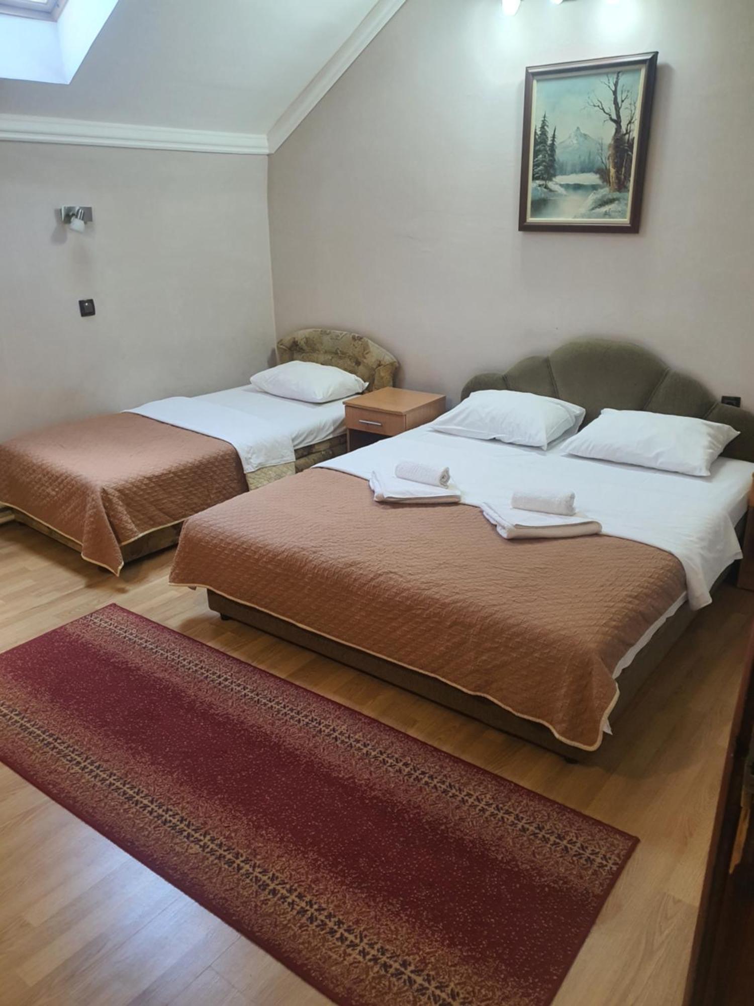Guest House Vila Bor Nowy Sad Zewnętrze zdjęcie